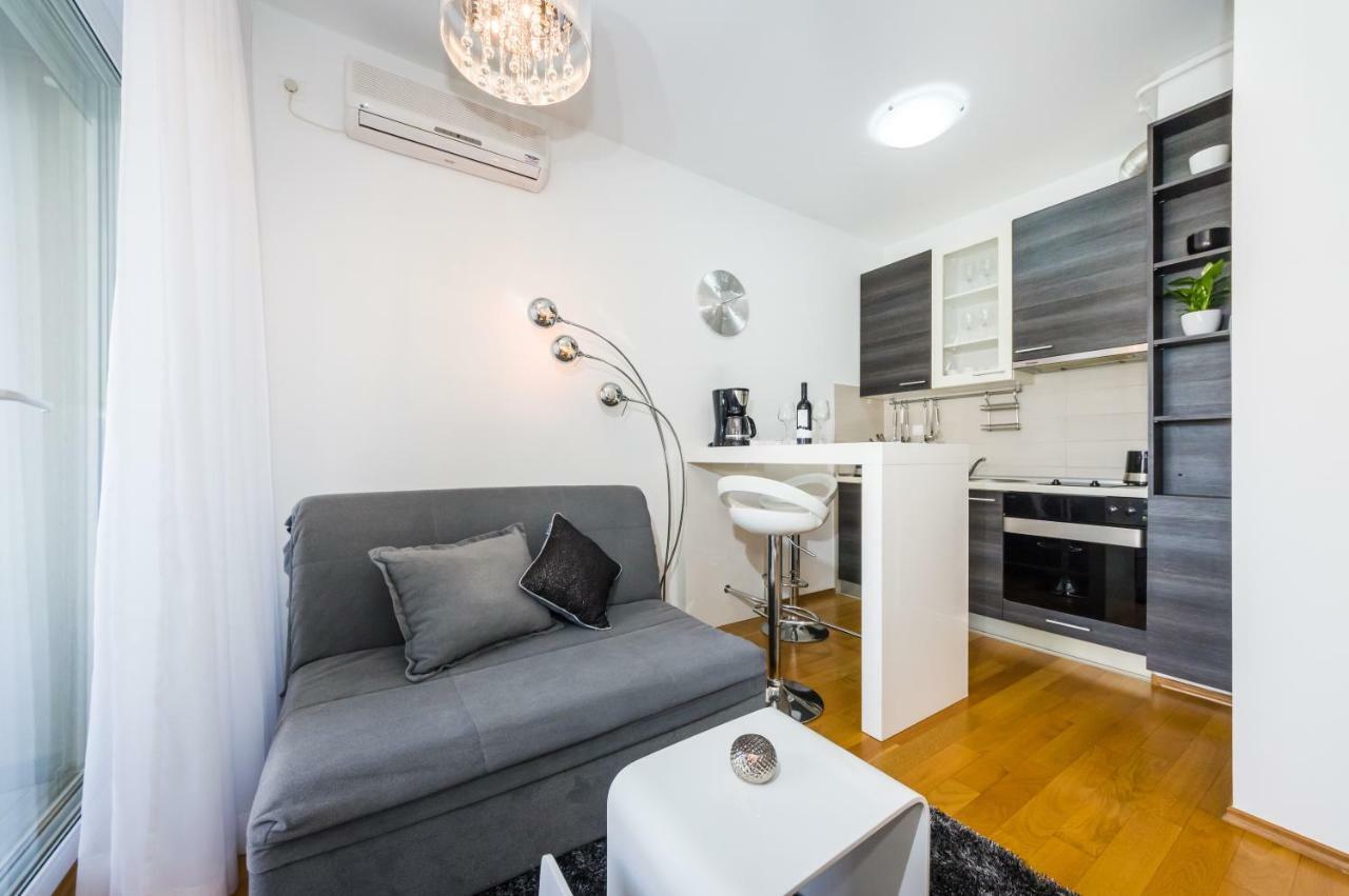 Studio Apartment K & K With Free Garage Zadar Dış mekan fotoğraf